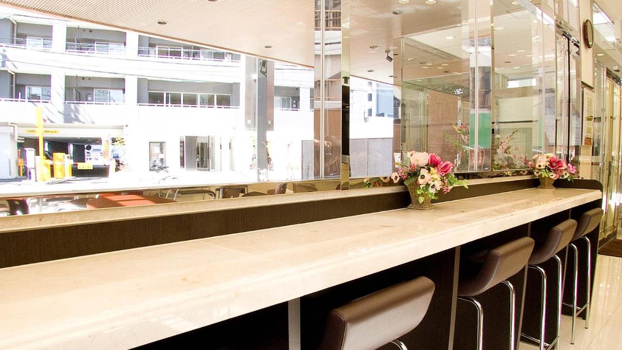 Toyoko Inn Fukuoka Tenjin Екстер'єр фото