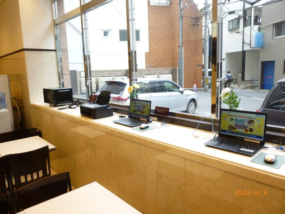Toyoko Inn Fukuoka Tenjin Екстер'єр фото