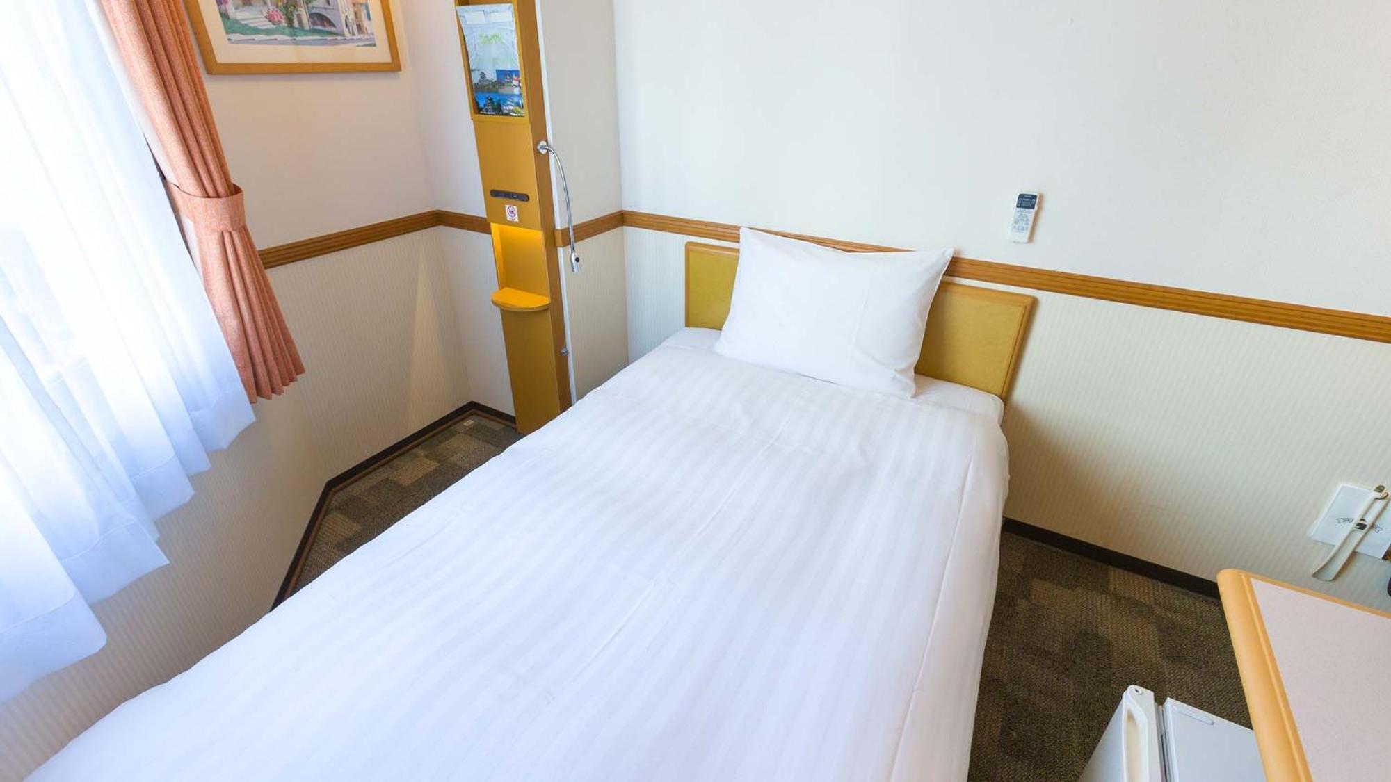 Toyoko Inn Fukuoka Tenjin Номер фото